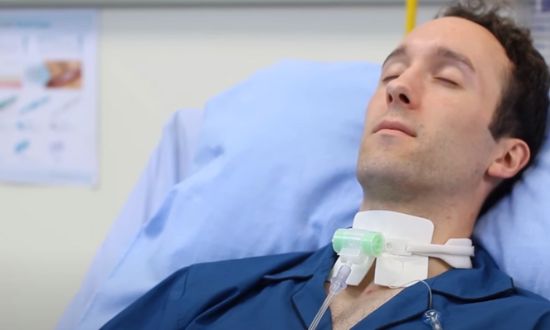 ECH Hydro-Trach™ T pour patients trachéotomisés